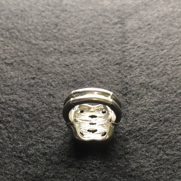 Ring - Picture 2 of 2